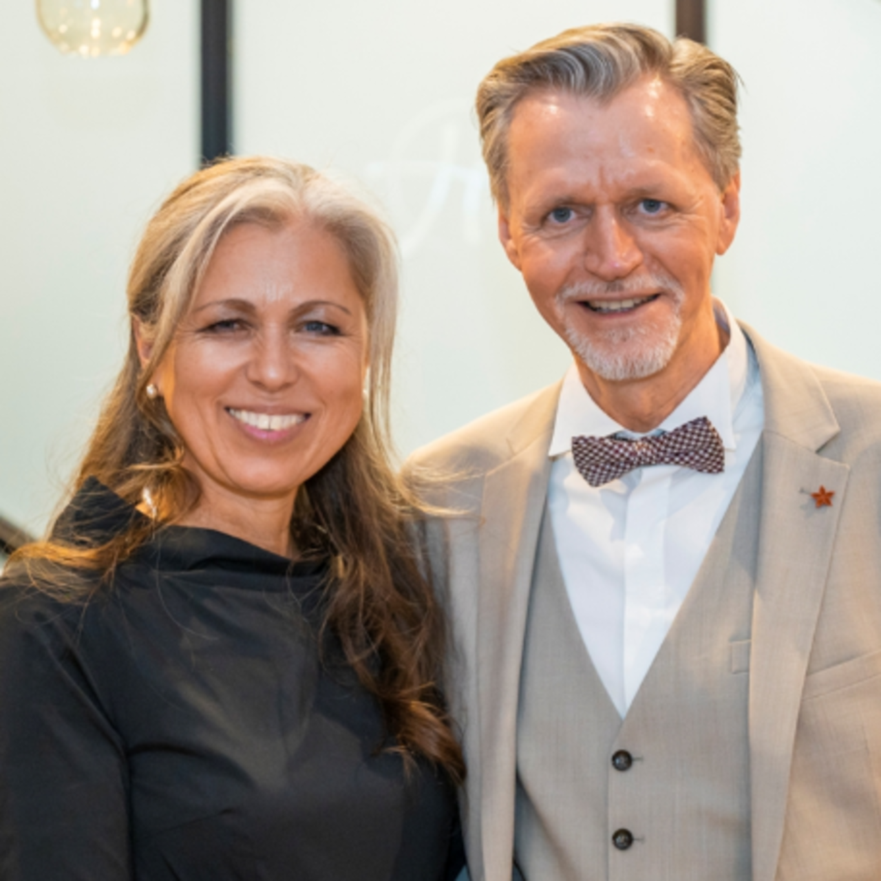 Portrait of Barbara and Wolfgang Hackmann at the opening of VIA PLAZA Meppen in 2022